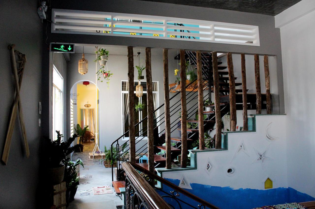 Win Homestay Куинён Экстерьер фото