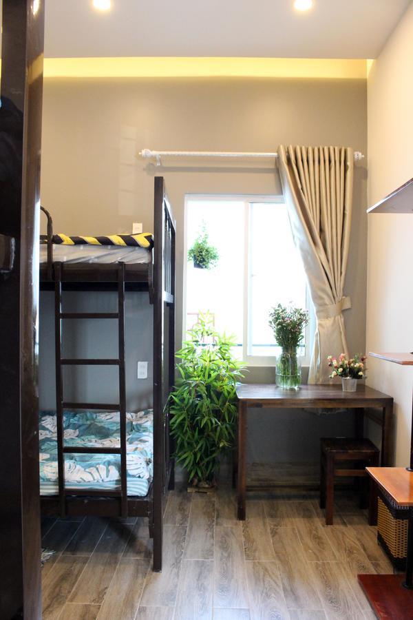 Win Homestay Куинён Экстерьер фото