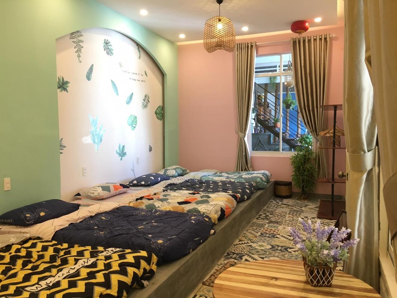 Win Homestay Куинён Экстерьер фото